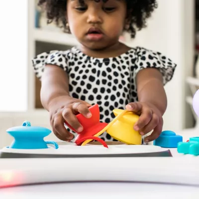 Baby Einstein -  Masuta de activitati - Curiosity Table - Bright Starts