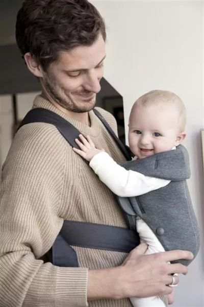 Marsupiu anatomic - Mini - cu pozitii multiple de purtare - Dark Grey, 3D Jersey - BabyBjorn