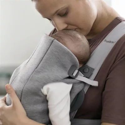 Marsupiu anatomic - Mini - cu pozitii multiple de purtare - Light Grey, 3D Jersey - BabyBjorn