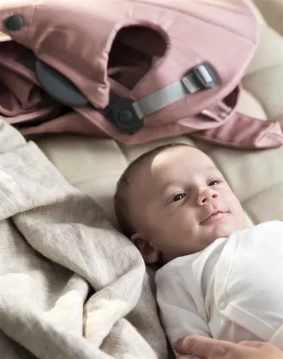 Marsupiu anatomic - Mini - cu pozitii multiple de purtare - Dusty Pink, bumbac - BabyBjorn
