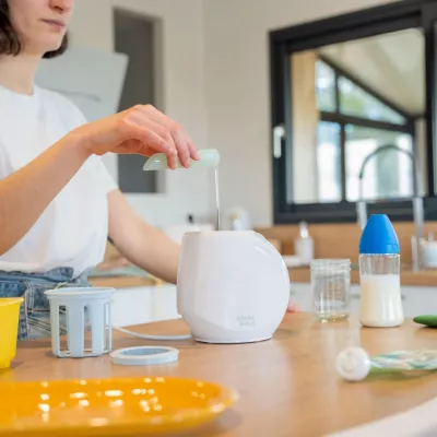 Badabulle Incalzitor de biberoane/borcane pentru casa Easy+ Pastel