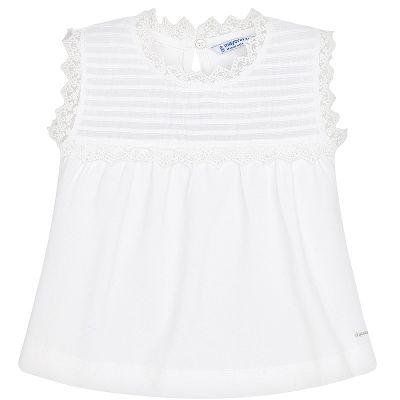 Bluza alba fara maneci Mayoral  6 ani