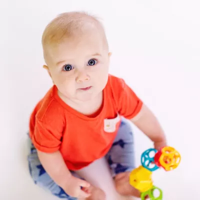 Bright Starts - Jucarie Clicky Twister  Easy-Grasp Rattle Oball