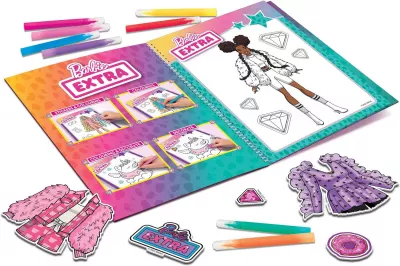 Carte de colorat cu activitati Barbie  - Stilul tau