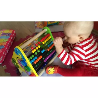 Centru de activitati - litere si imagini in romana - BigJigs