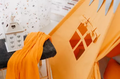 Cort de joaca teepee - Orange - Maradalia Kids