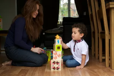 Cuburi de construit cu forme si litere - Jumini