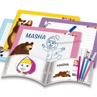 Desenam impreuna cu Masha si ursul