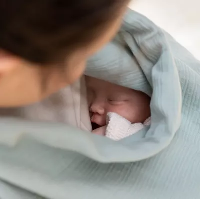 Doomoo - Esarfa pentru alaptat multifunctionala din bumbac organic Momâ€™n Play Green