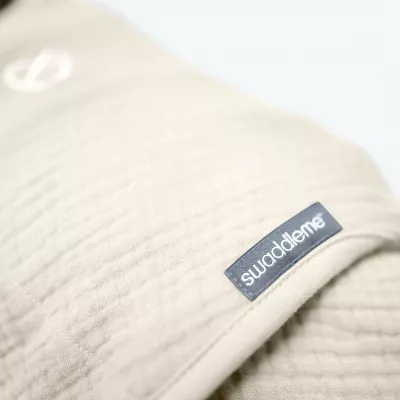 Ingenuity - Sistem de infasare Swaddle Me 0-3 luni, muselina, colectia Original, Cream