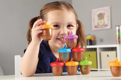 Joc educativ - Ghinde cu litere