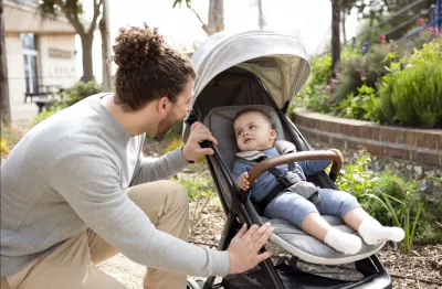 Joie - Carucior pentru copii ultracompact 2 in 1 Parcel, nastere - 22 kg, Signature Pine (Carucior Parcel Pine + Landou Ramble XL Pine)