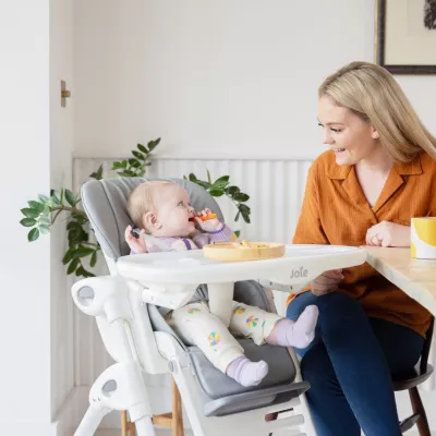 Joie - Scaun de masa Mimzy Recline Walnut Wood, nastere - 15 kg