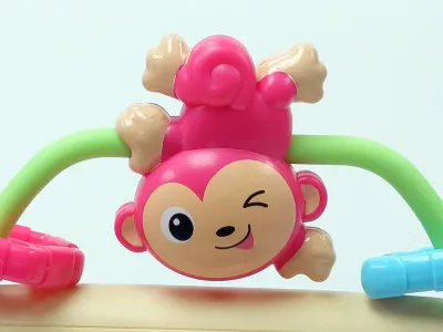 Jucarie interactiva cu ventuza - Invarte si descopera