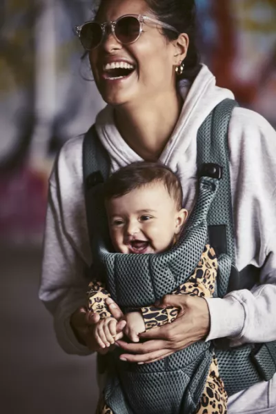 Marsupiu anatomic - Move, Verde Salvie 3D Mesh - BabyBjorn