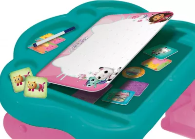 Masuta cu activitati Gabby's Dollhouse