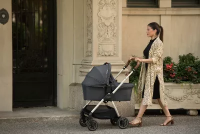 Nuna - Carucior compact Triv Caviar 2 in 1