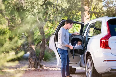 Nuna - Scoica auto Pipa Lite Caviar + baza isofix, 0-13 kg