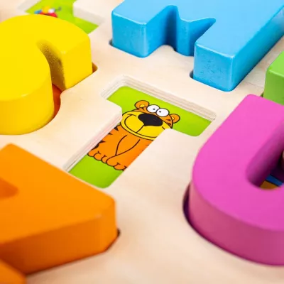 Puzzle alfabet - Litere mari