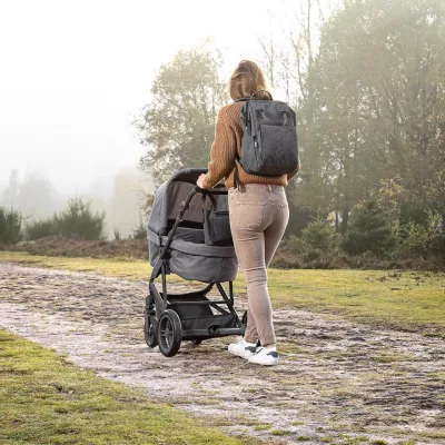 Rucsac multifunctional cu aleza pentru schimbat scutecul bebelusului, din plastic reciclat, Reer Growing Backpack 84221