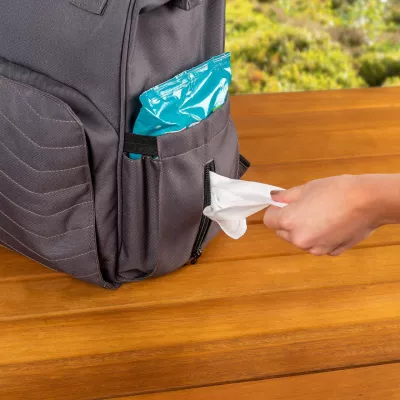 Rucsac multifunctional cu aleza pentru schimbat scutecul bebelusului, din plastic reciclat, Reer Growing Backpack 84221