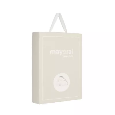 Set Off-white caciula cu fular si manusi  - Mayoral   6 luni