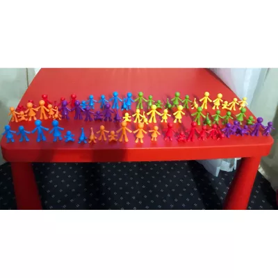 Set pentru sortat si numarat - Familia mea (72 piese)