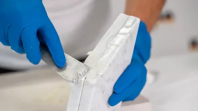 Adeziv mastic Ultra-Rapid Uranium, pentru gresie, marmura, beton, lemn, cramida, 1L, Ilpa 
