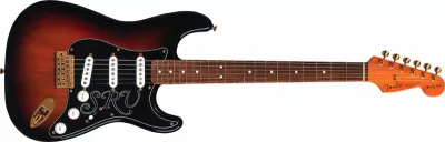 Chitare electrice - Chitara electrica Fender Stevie Ray Vaughan Stratocaster (Culori Fender: 3-Color Sunburst), guitarshop.ro
