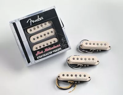 Doze chitare electrice - Doze chitara Fender Hot Noiseless Stratocaster  (set 3 buc), guitarshop.ro