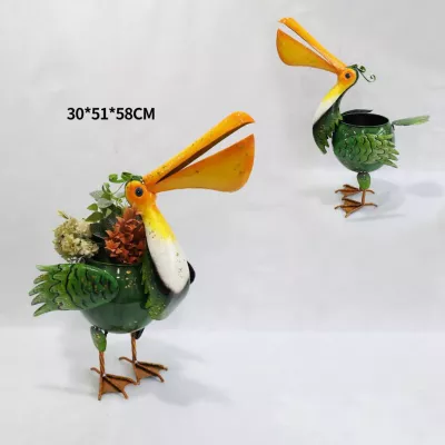 Ghiveci decorativ din metal vopsit Pelican
