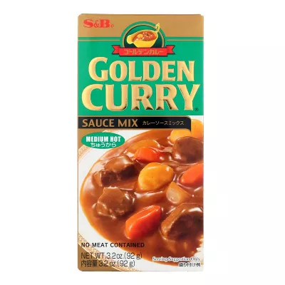 S&B Golden Curry medium hot 92g