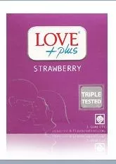 LOVE PLUS PREZERVATIVE STRAWBERRY 3 BUC