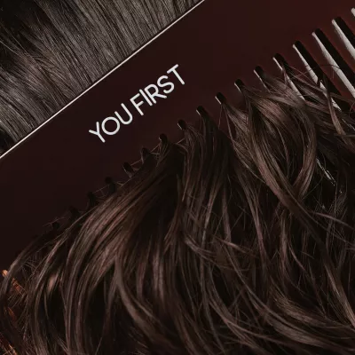 DETANGLING COMB BROWN