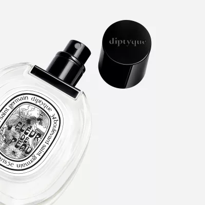 FLEUR DE PEAU