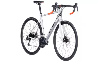 BICICLETA CUBE ATTAIN PRO SILVER ORANGE 2024 47 CM