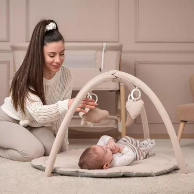 Saltea de activitati pentru bebelusi, Moments, jucarii textile cu sunet si zornaitoare, 83x83 cm, 0 luni+, Beige