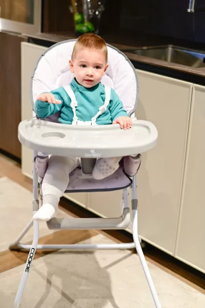 Scaun de masa Cookie, Baby Blue Pilot