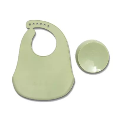 Articole de hranire 0-3 ani - Set de hranire din silicon natural, contine bol cu vacuum si baveta, 6 luni+, Fresh Green, bebelorelli.ro