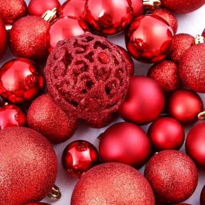 Set globuri de Crăciun 100 de piese, 6 cm, roșu