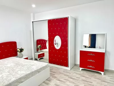 Dormitor Viena Roșu