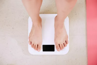 Despre obezitate: cauze, riscuri și soluții
