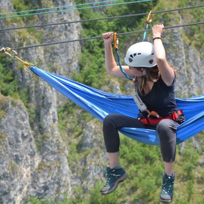 Relaxare in hamace suspendate, 1 persoana | Baia de Fier 