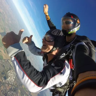 Salt cu parasuta zona Constanta, 1 persoana