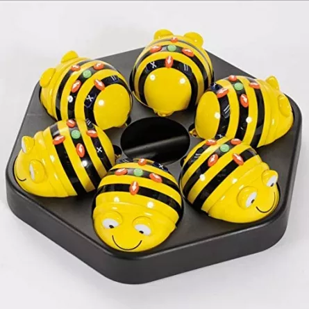 Set pentru clasă 6 roboți Bee-Bot® cu stație de încărcare, [],edituradiana.ro