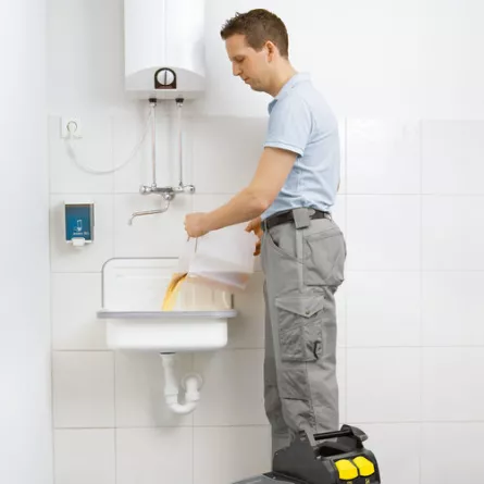 Aspirator cu spalare Karcher Puzzi 8/1