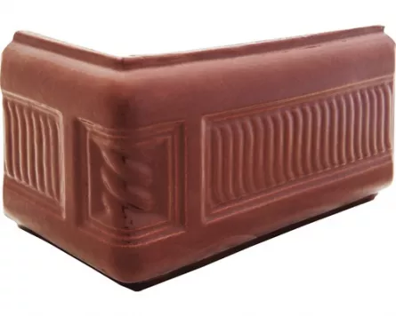 Colt cornisa ceramic culoare maro roscat folosit la construirea sobelor de teracota