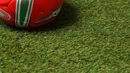 Mocheta Gazon Premium Glade, aspect natural, inatime fir 35 mm, latime 4 m