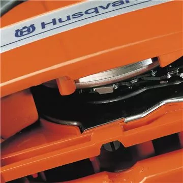 Motoferastrau (Drujba) Husqvarna 560 XP® + Cadou: 1 șină și 1 lanț