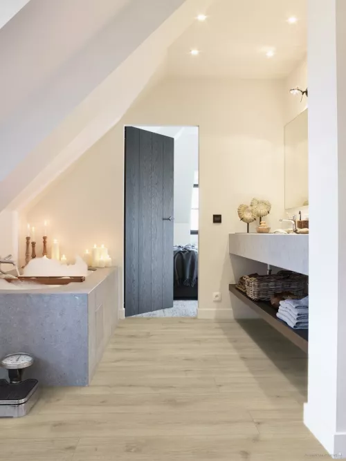 PARCHET LAMINAT BERRY ALLOC HPF 2121 DUNE OAK AC6